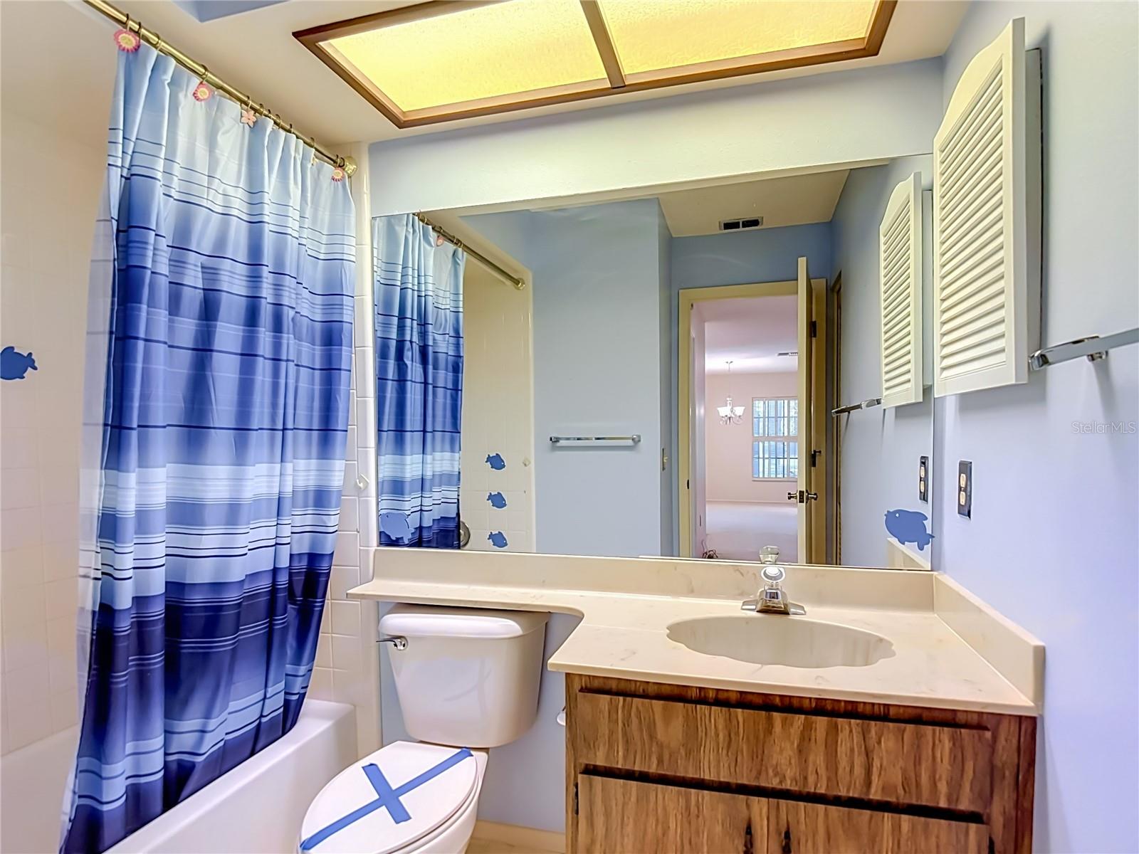 TMBR PINES PN GR VL - Residential