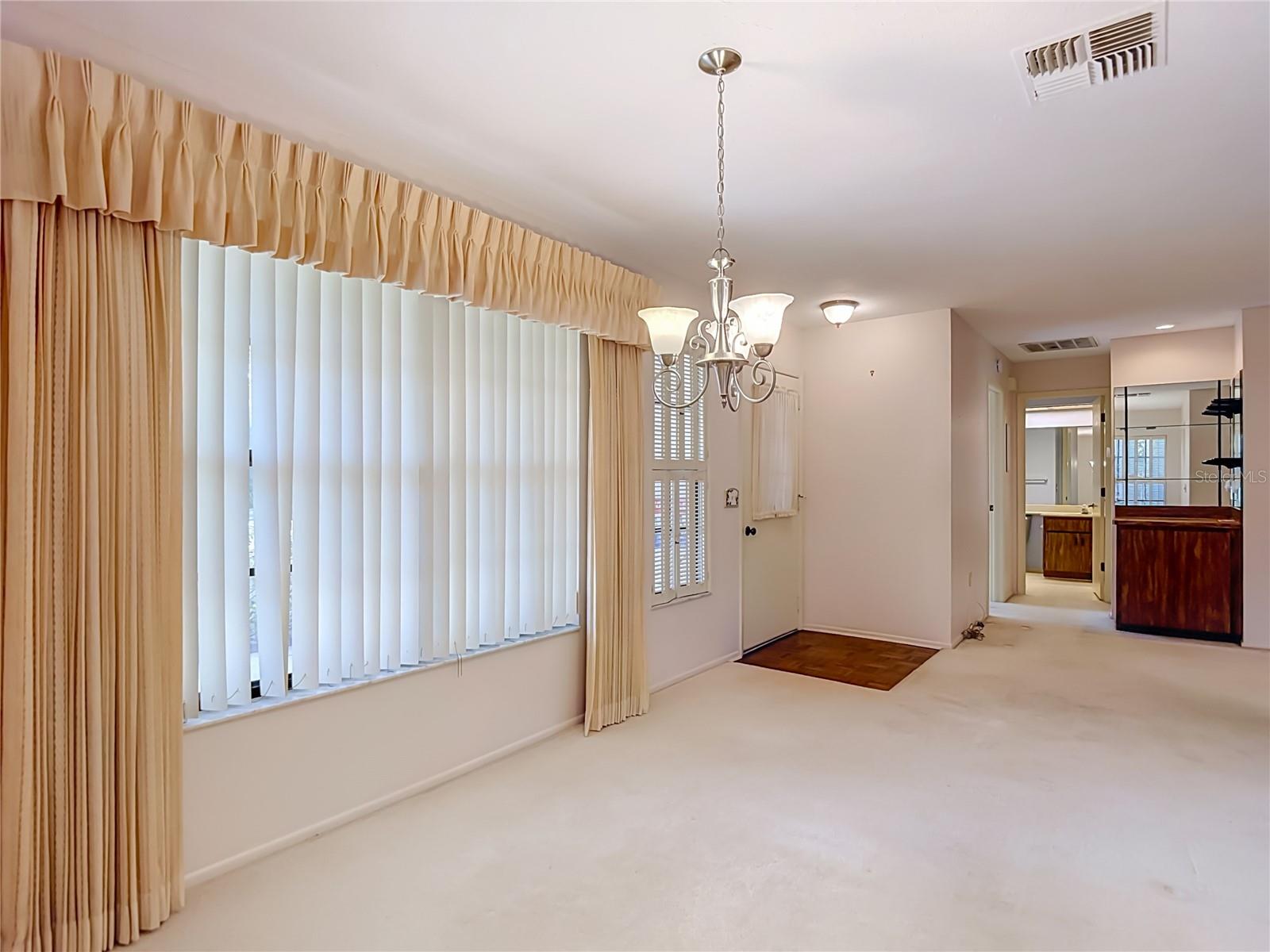TMBR PINES PN GR VL - Residential