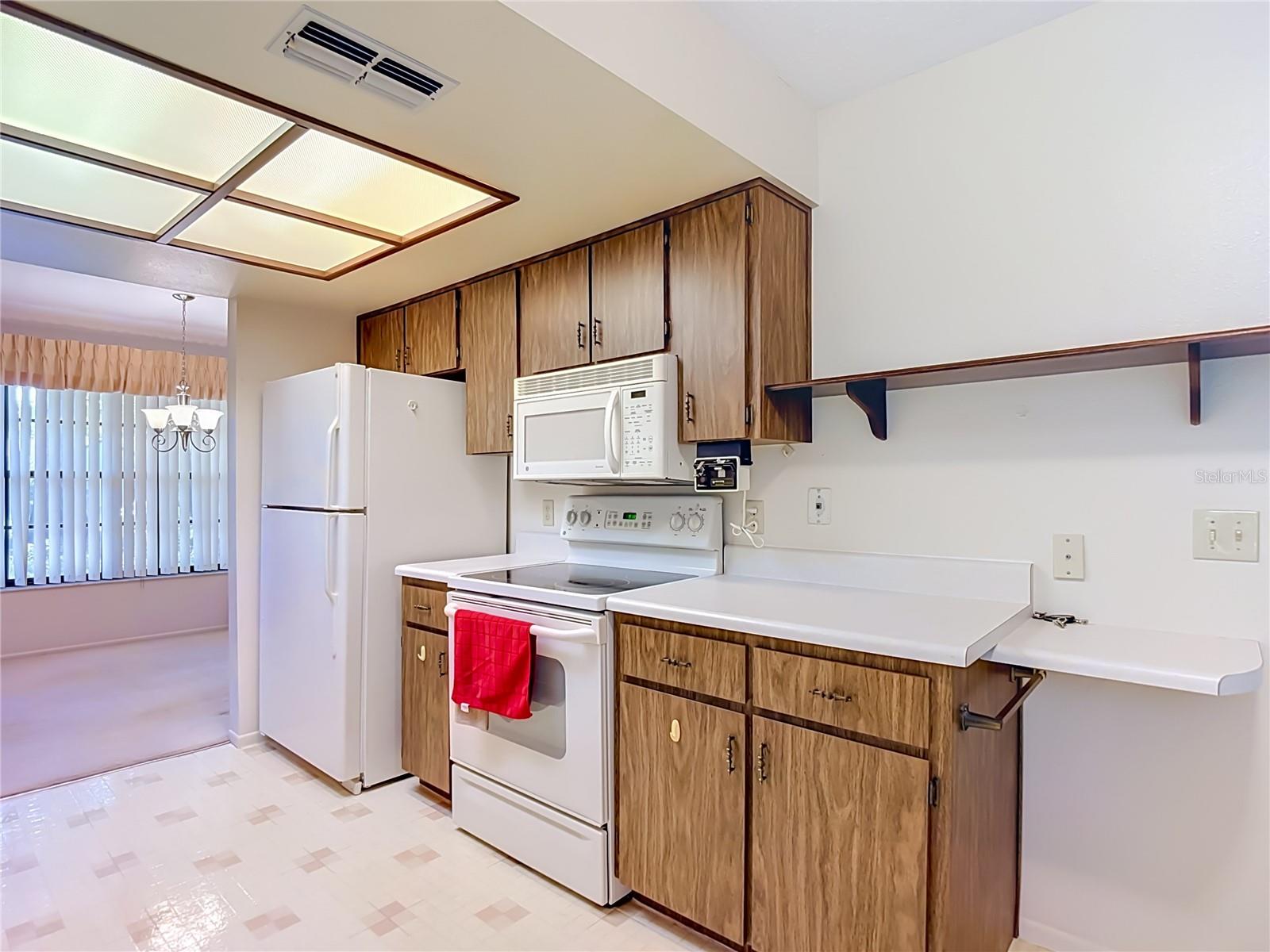TMBR PINES PN GR VL - Residential
