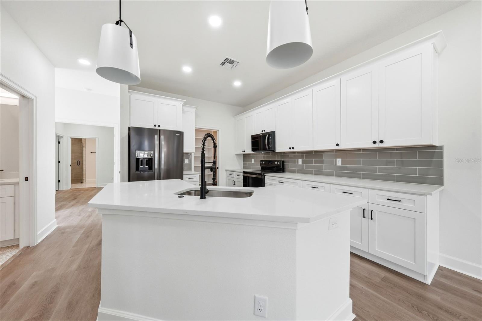 FARMSTEAD 44 - Residential