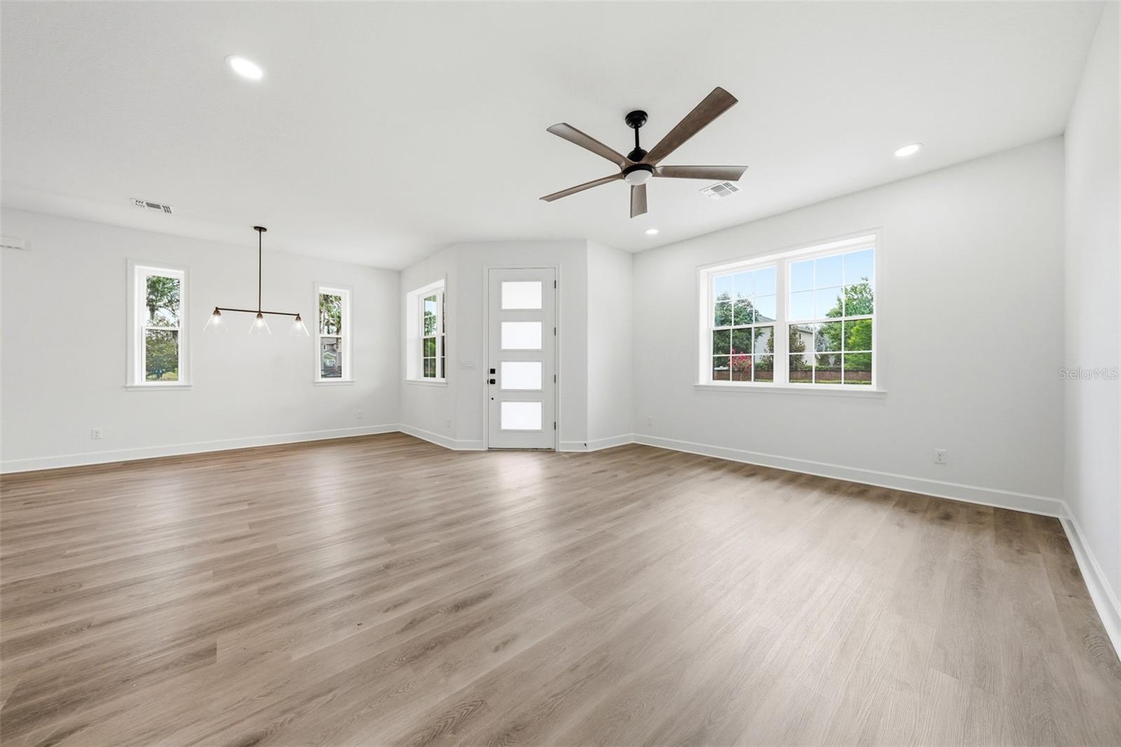 FARMSTEAD 44 - Residential