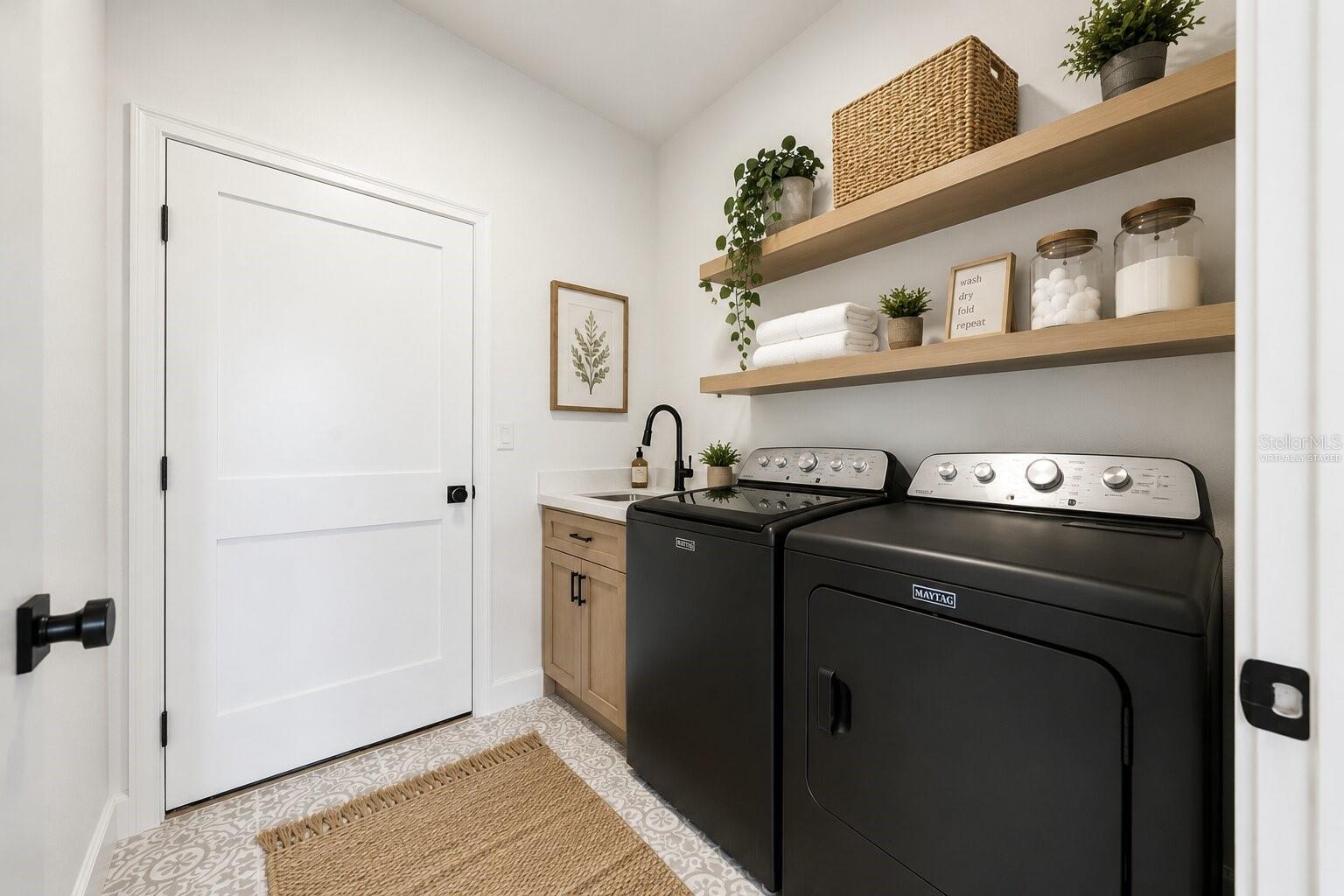 FARMSTEAD 44 - Residential