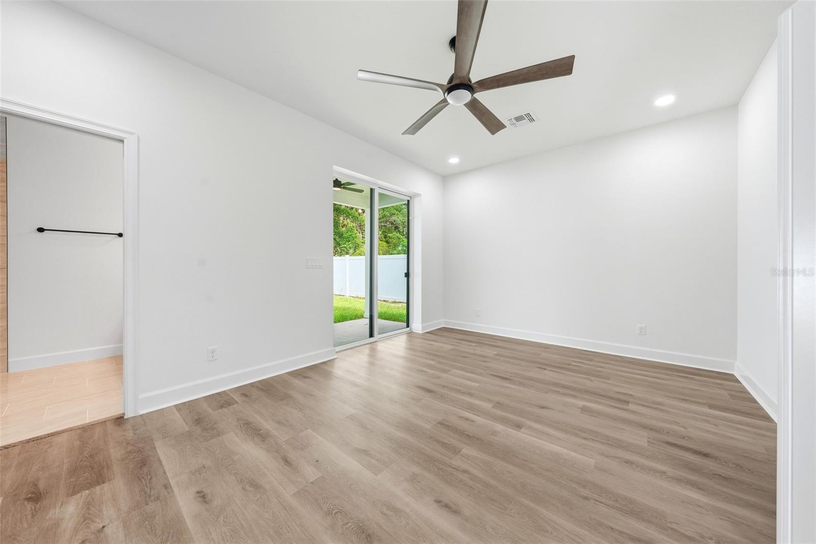 FARMSTEAD 44 - Residential