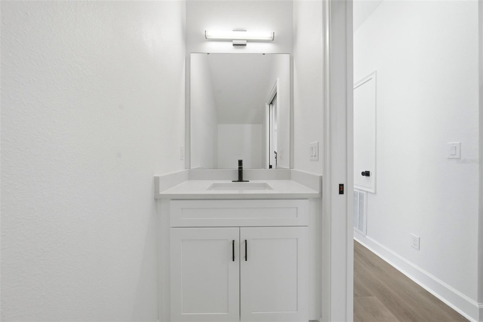 FARMSTEAD 44 - Residential