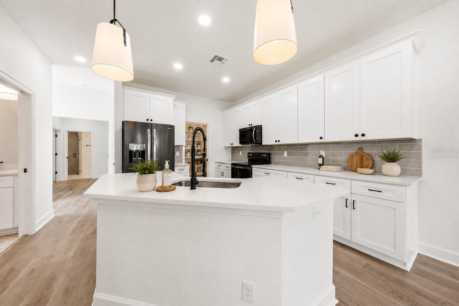 FARMSTEAD 44 - Residential