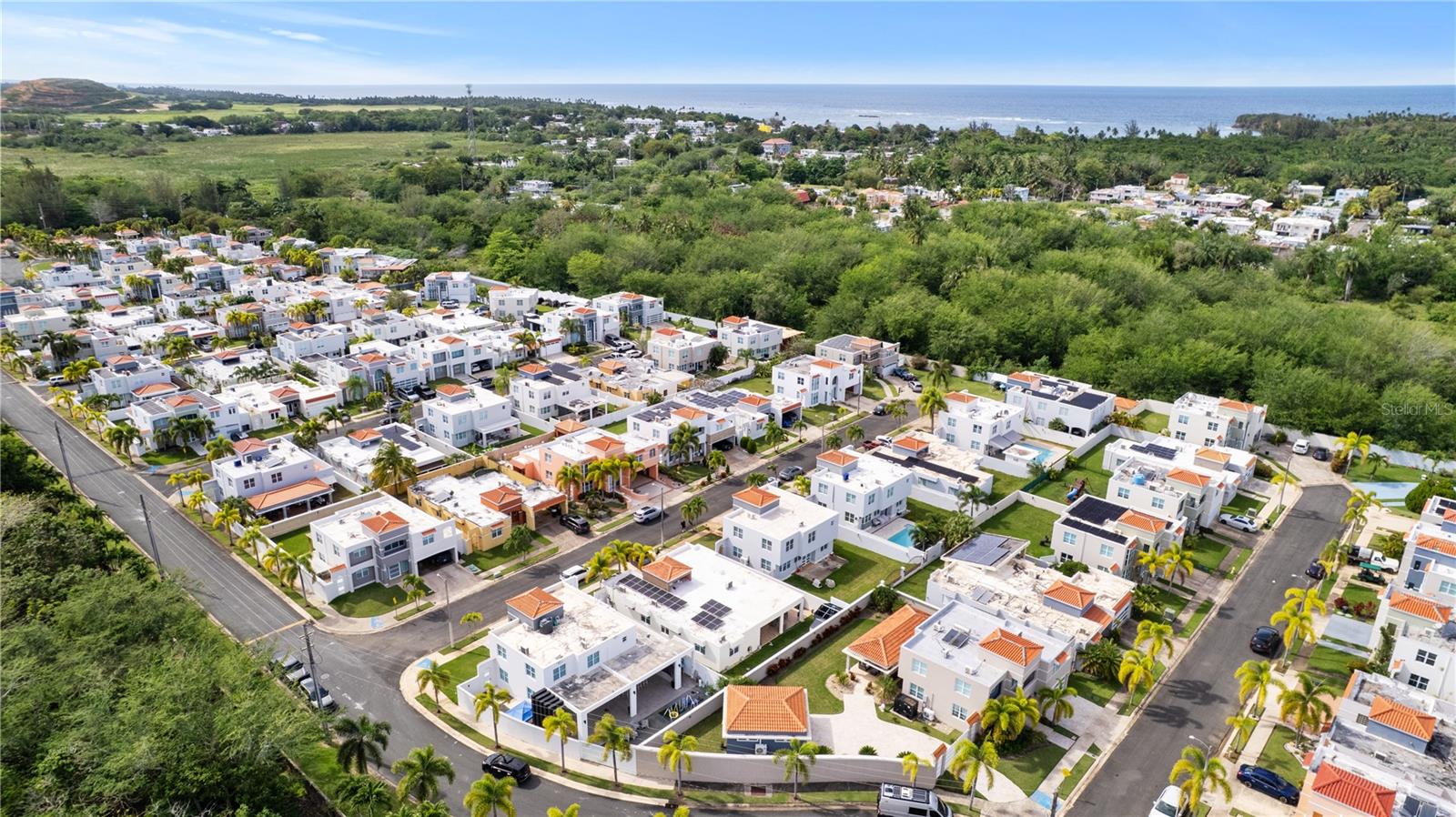 ESTANCIAS DE CERRO GORDO - Residential