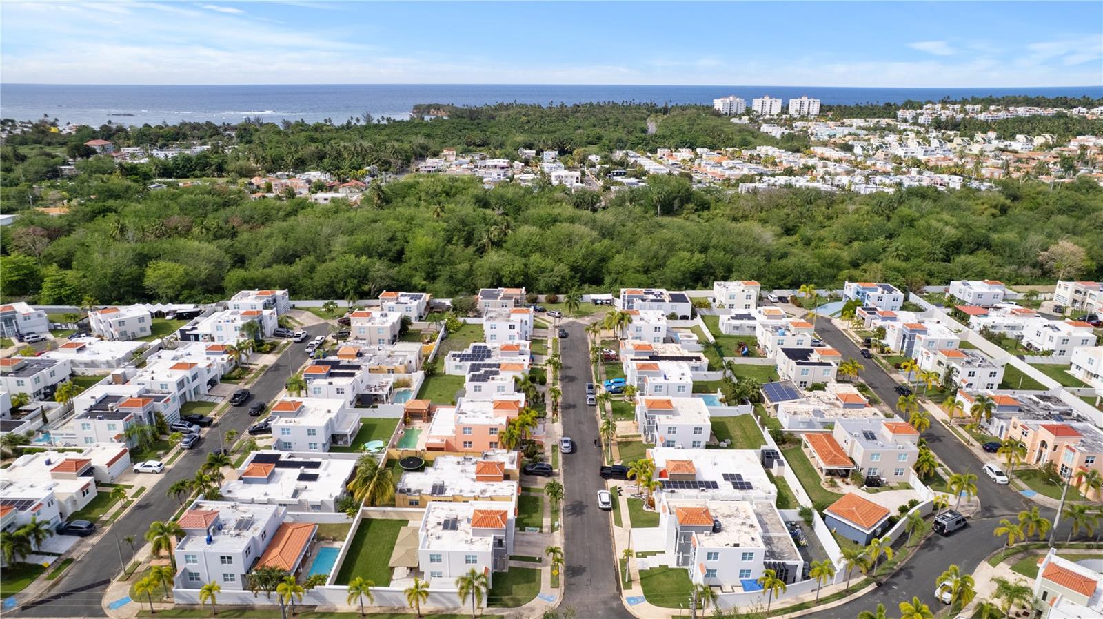 ESTANCIAS DE CERRO GORDO - Residential