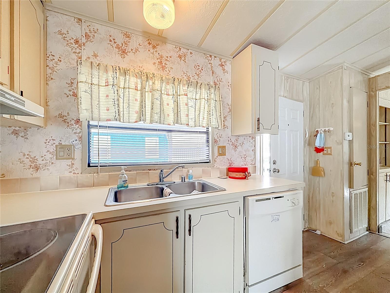 TIMBERWOODS ESTATES - Residential