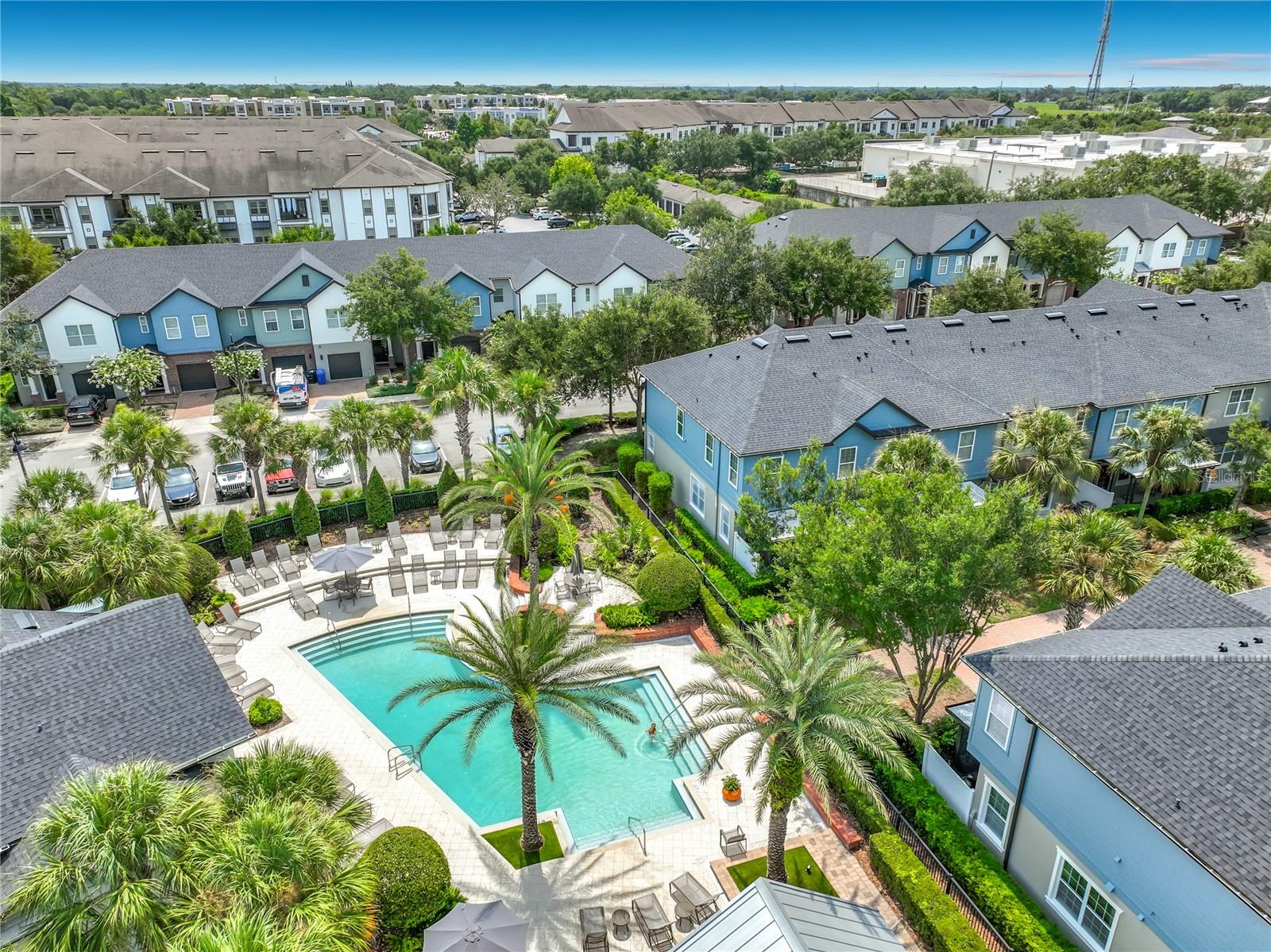 HAMPTONS - SECOND REP - Residential