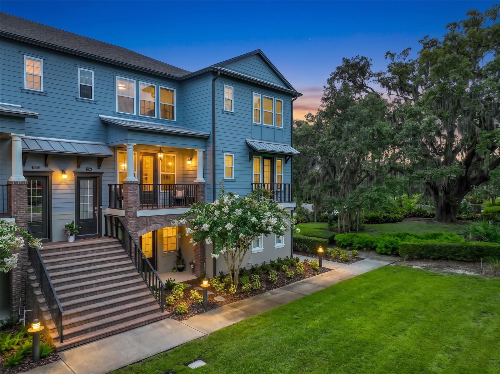 HAMPTONS - SECOND REP - Residential