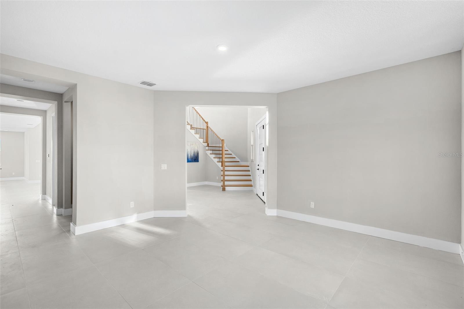 HULL ISLAND/OAKLAND - Residential
