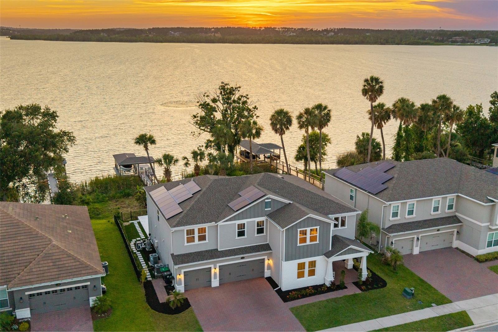 HULL ISLAND/OAKLAND - Residential