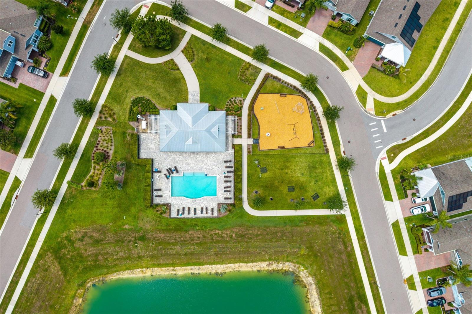 HULL ISLAND/OAKLAND - Residential