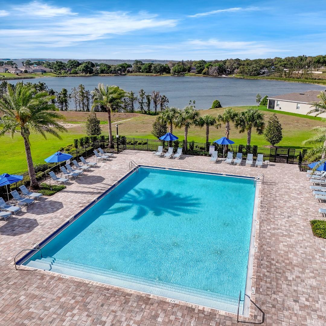 AVALON PARK TAVARES - Residential