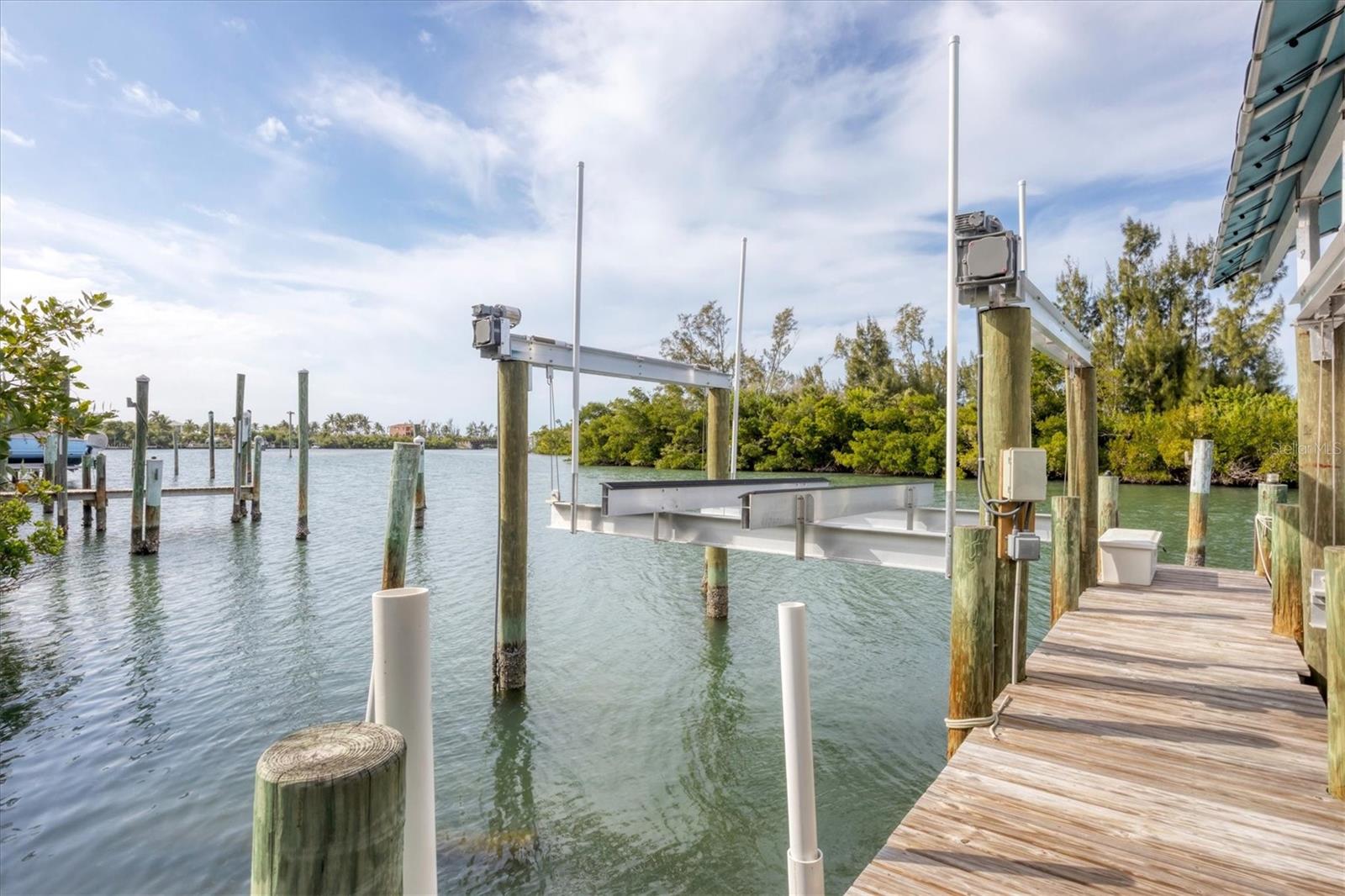 POINTE BOCILLA LAND CONDO - Land