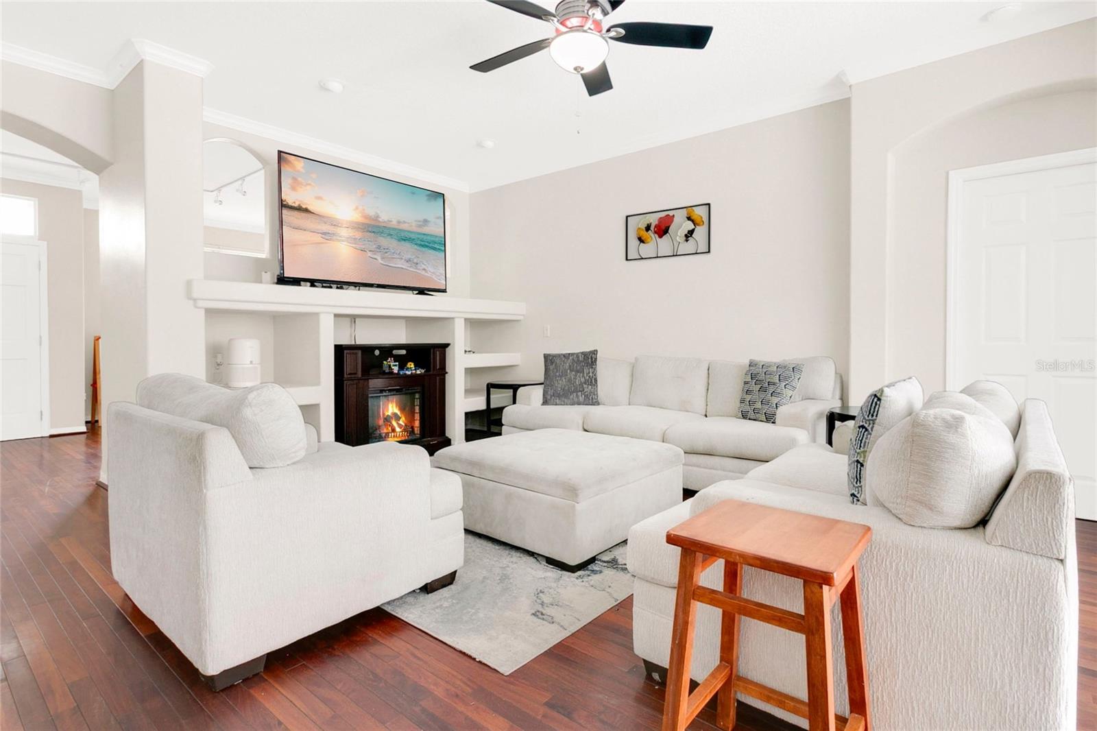 MARBLE HEAD - Residential