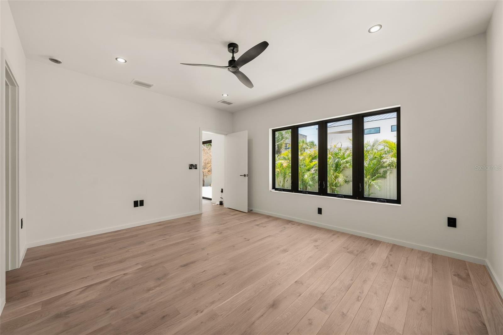 BURNS REALTY - Residential