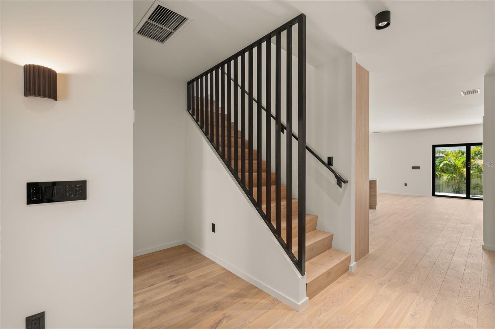 BURNS REALTY - Residential