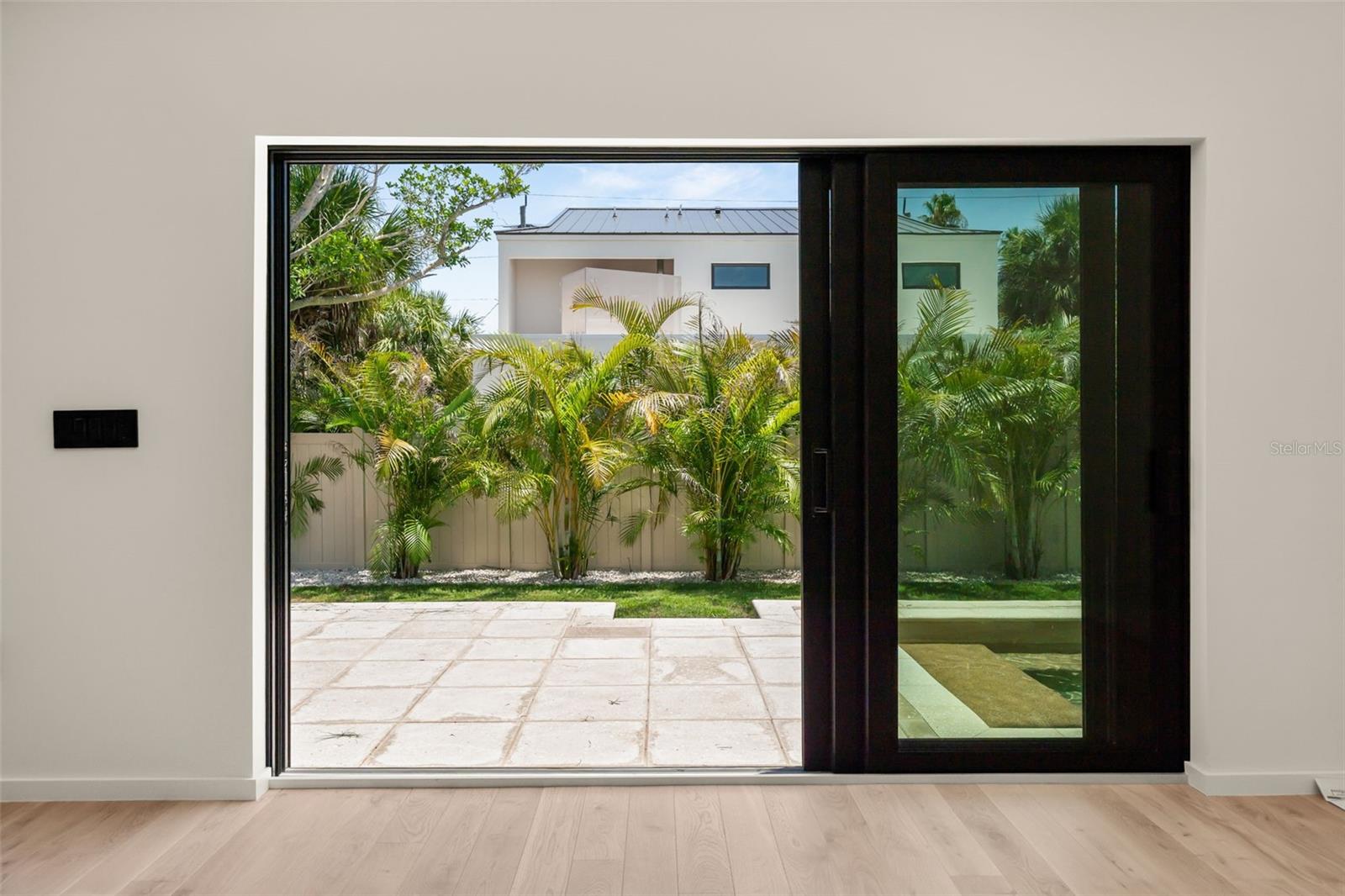 BURNS REALTY - Residential