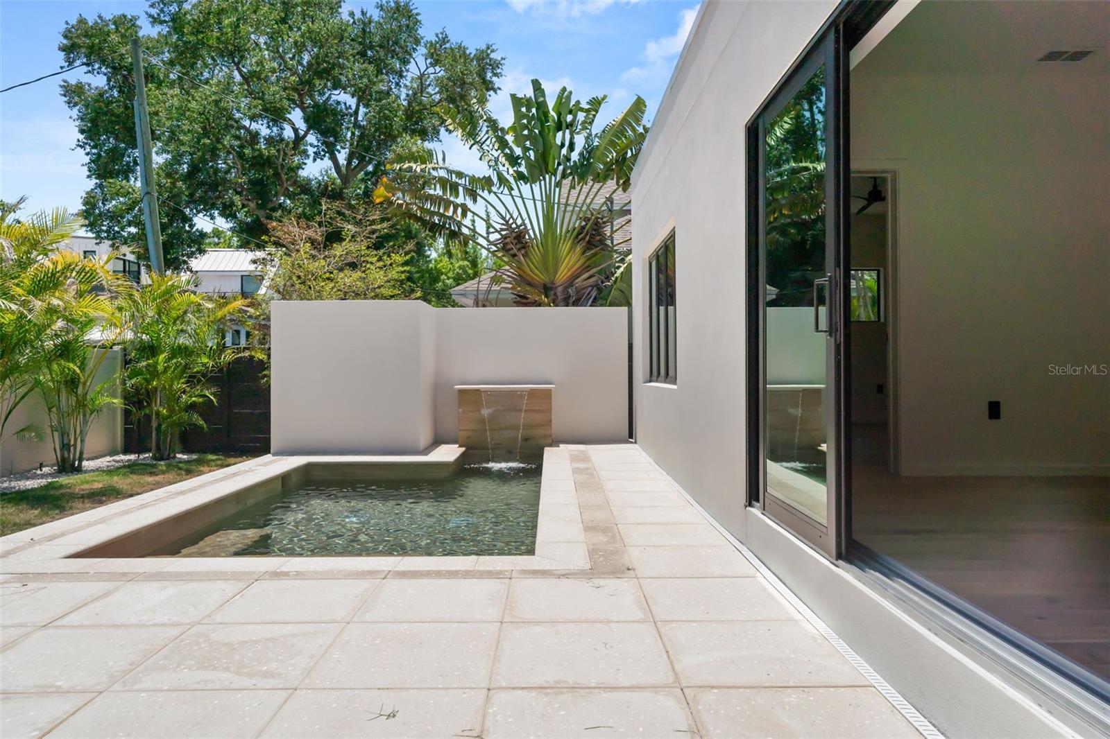 BURNS REALTY - Residential
