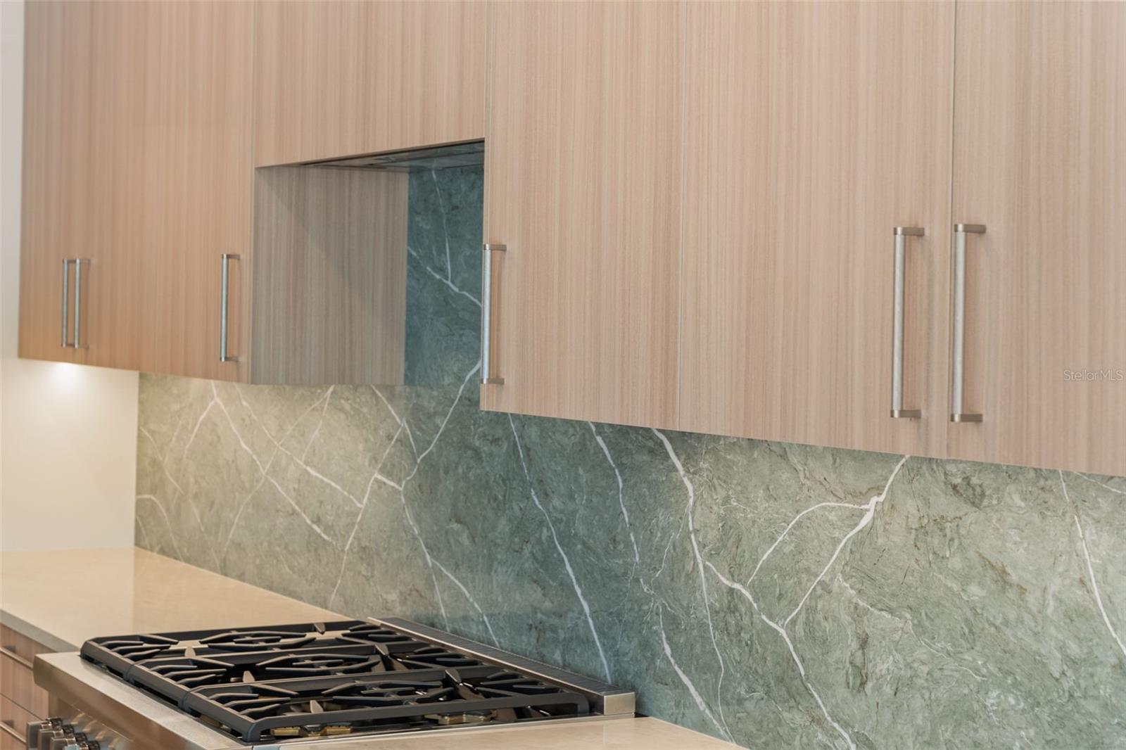 BURNS REALTY - Residential