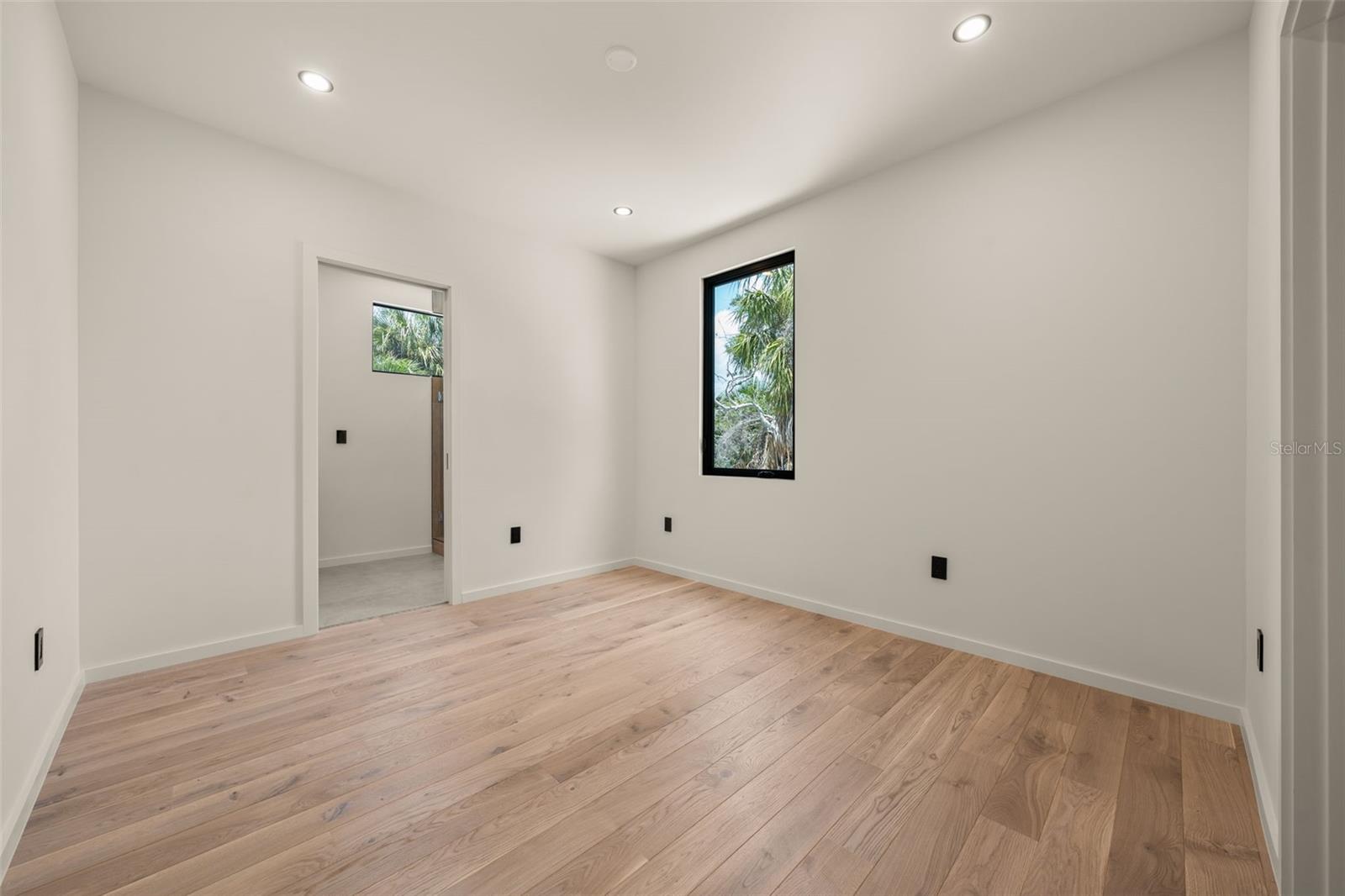BURNS REALTY - Residential