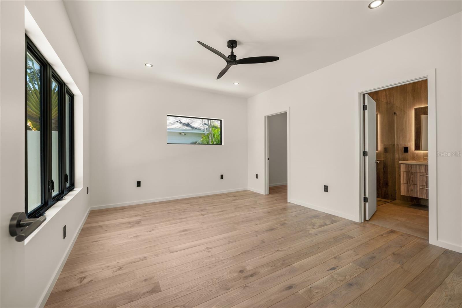 BURNS REALTY - Residential