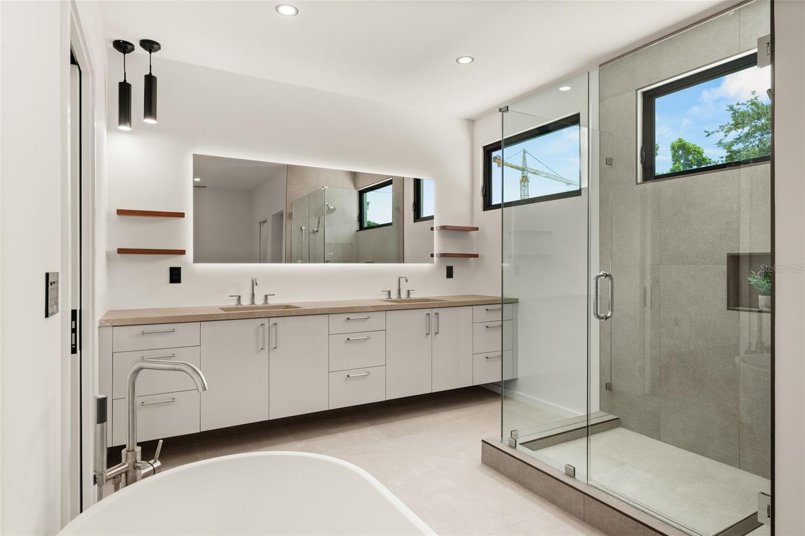 BURNS REALTY - Residential
