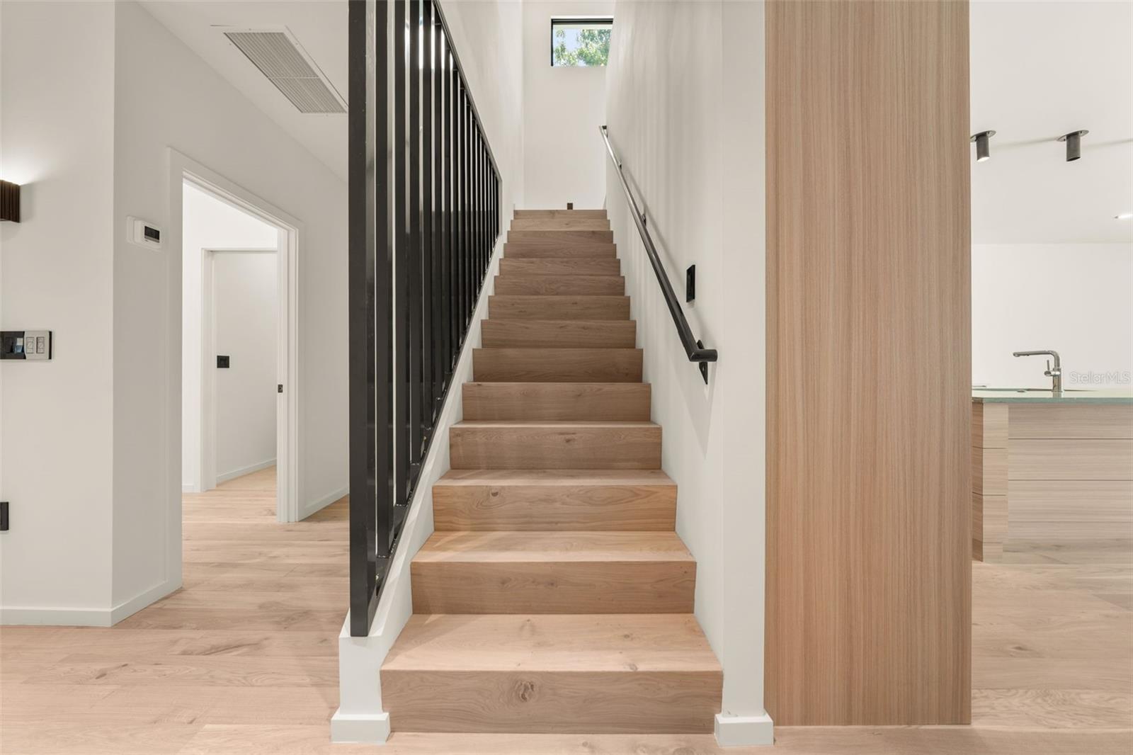 BURNS REALTY - Residential