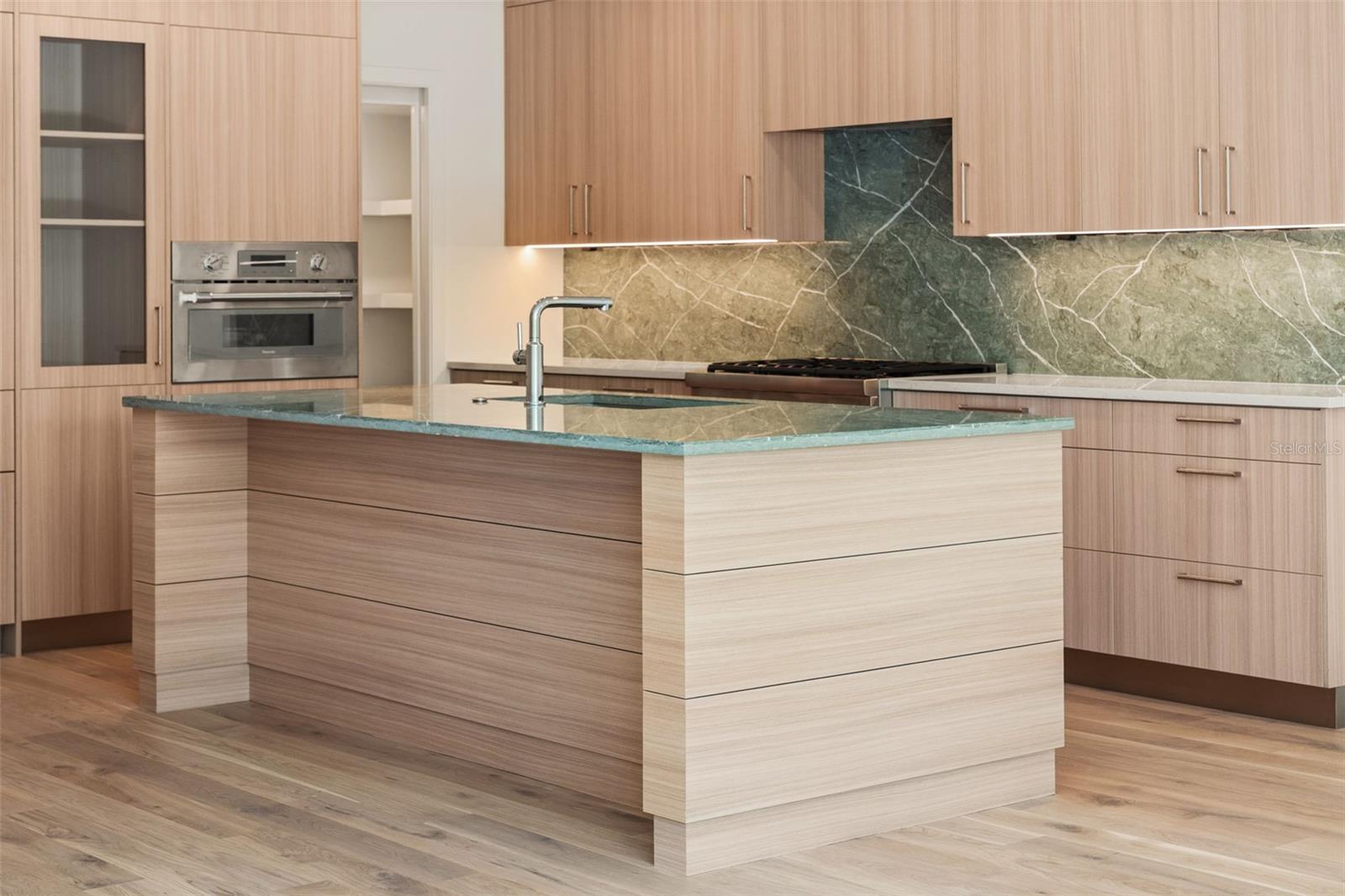 BURNS REALTY - Residential