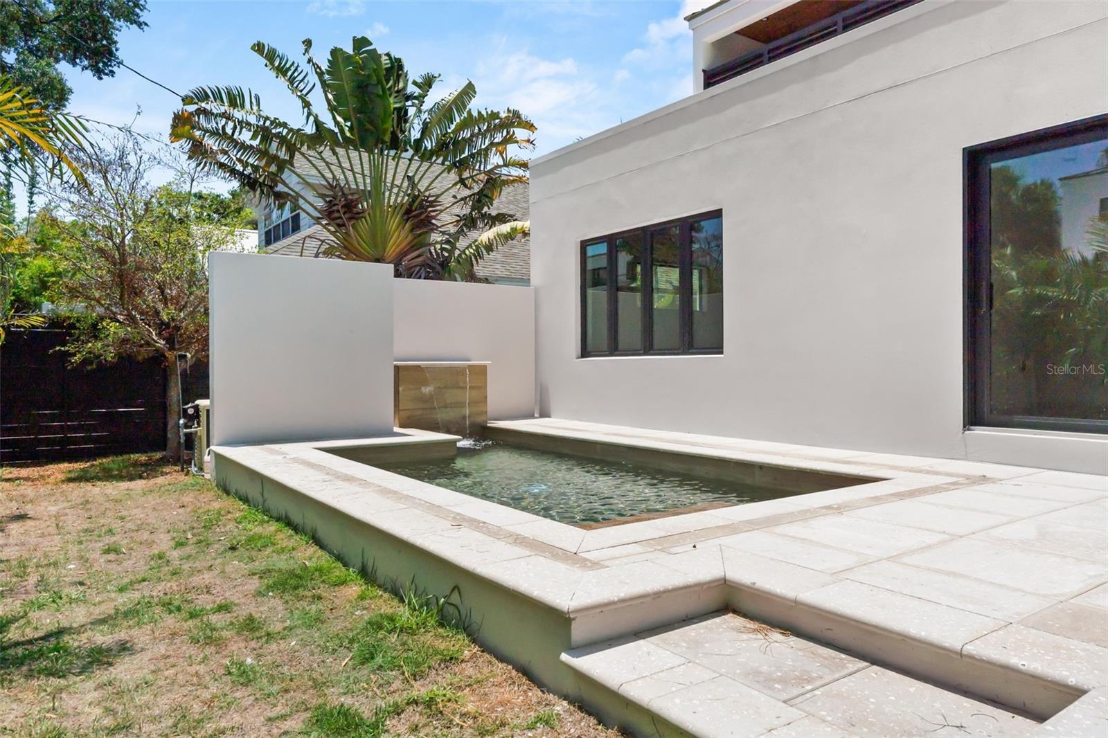 BURNS REALTY - Residential