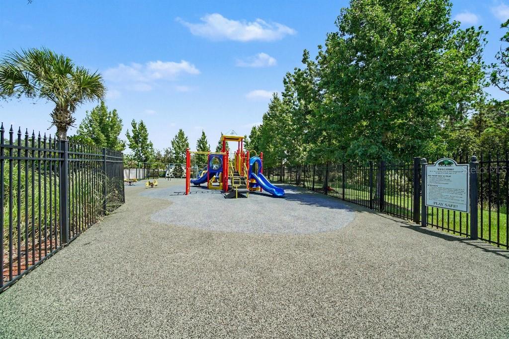 LIVE OAK PRESERVE PH 2A-VILLAG - Residential