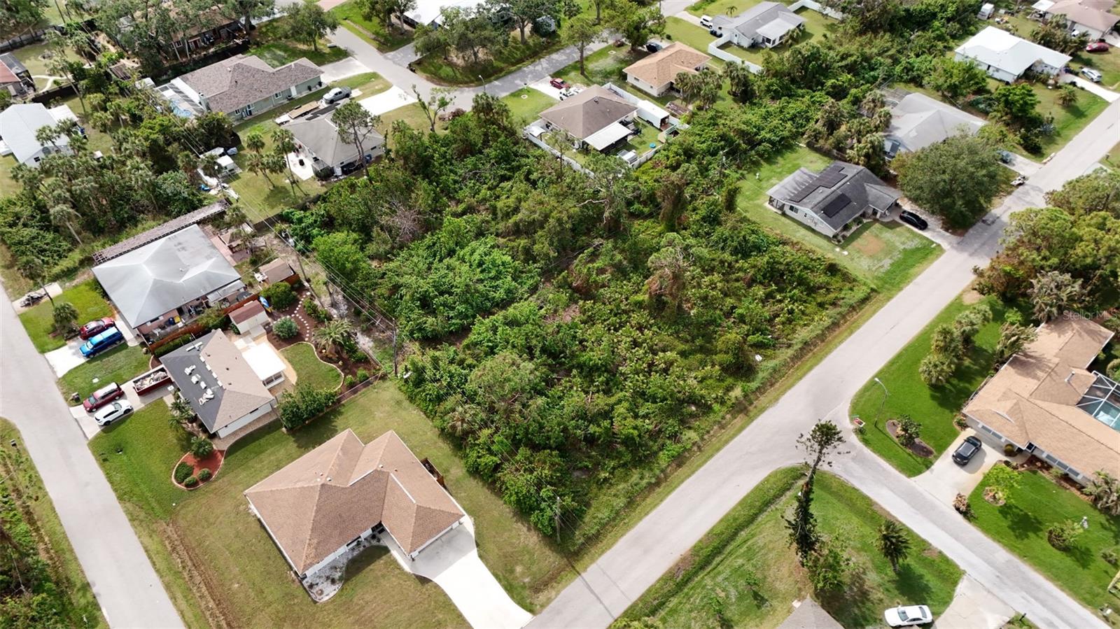 Adjacent lot for sale (MLS#TB8497524). Build your dream home in the highly desirable South Venice community! This 100x100 lot offers plenty of space and comes with no HOA, no CDD fees, and is not located in a flood zone. A rear easement just south of the property is owned and maintained by Sarasota County for added peace of mind.
Enjoy a prime location just minutes from everything: 3 minutes to Challenger Park, 6 minutes to Manasota Key Beach, and 5 minutes to the South Venice Beach Ferry, which provides access to a private beach, boat ramp, and kayak launch—all available with a low optional annual fee.
Conveniently close to restaurants, shopping, I-75, and US-41, and only 12 minutes from historic downtown Venice and its beautiful Gulf Coast beaches, famously known as the “Shark Tooth Capital of the World.”
Whether you’re ready to build now or invest for the future, this is a rare opportunity you don’t want to miss. Seller also has home plans available for the lot—making it even easier to bring your vision to life!