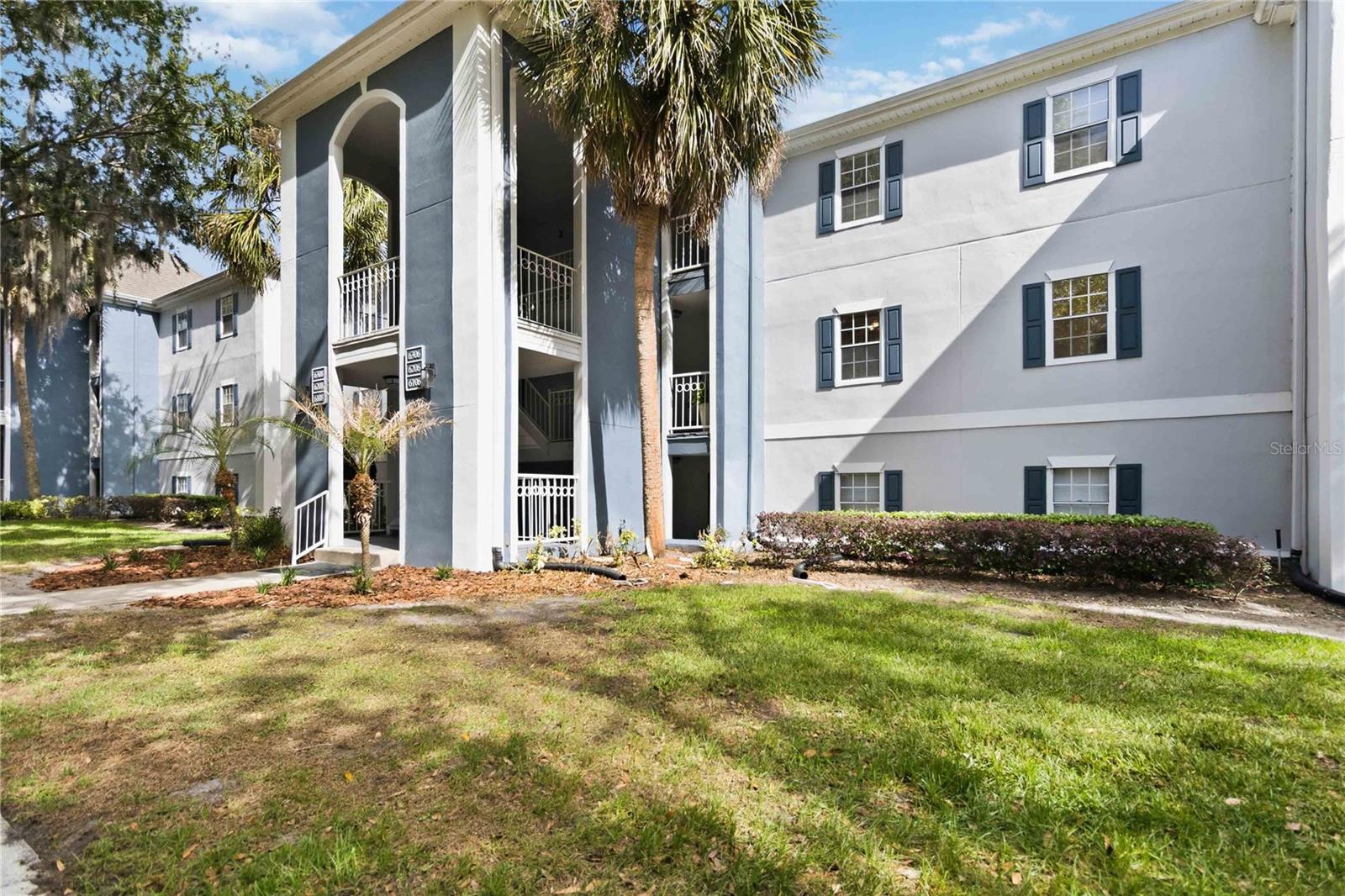 CLUBSIDE AT SABAL POINT A CONDO - Residential
