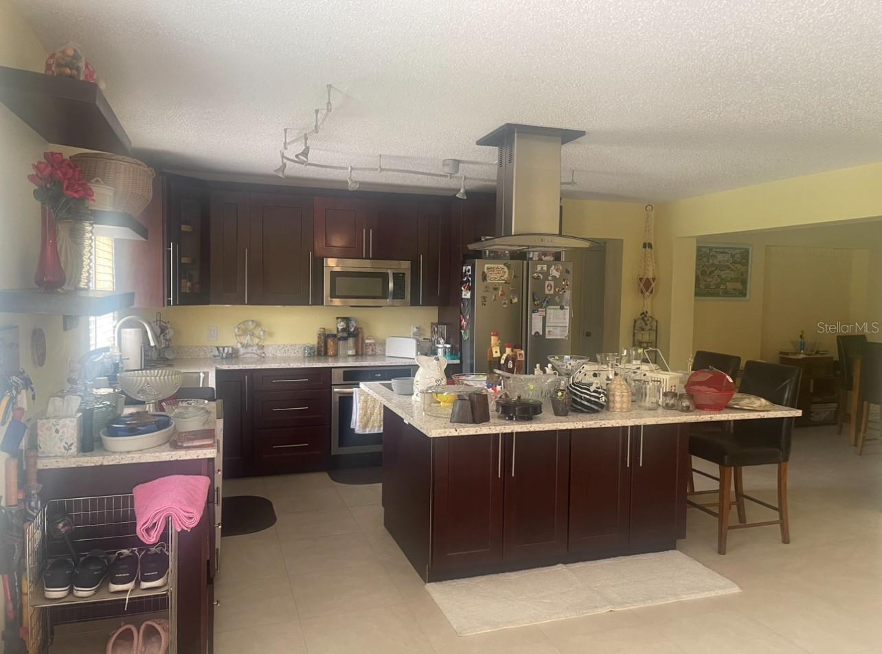 OLDSMAR COUNTRY CLUB ESTATES SEC 3 - Residential