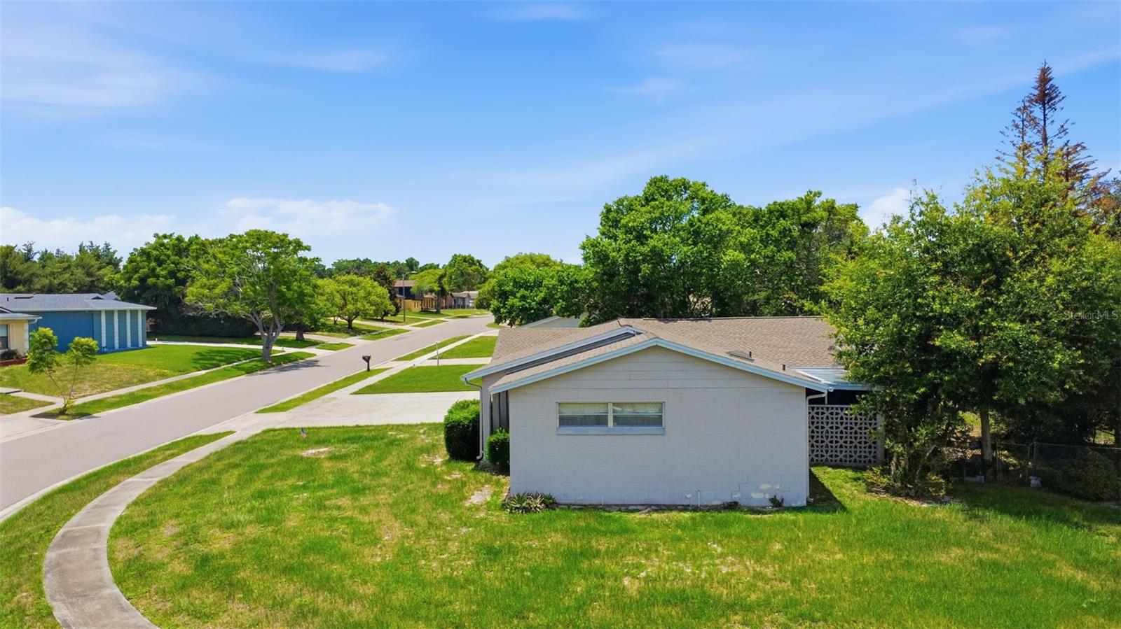 CARRIAGE HILL UNIT 2 - Residential