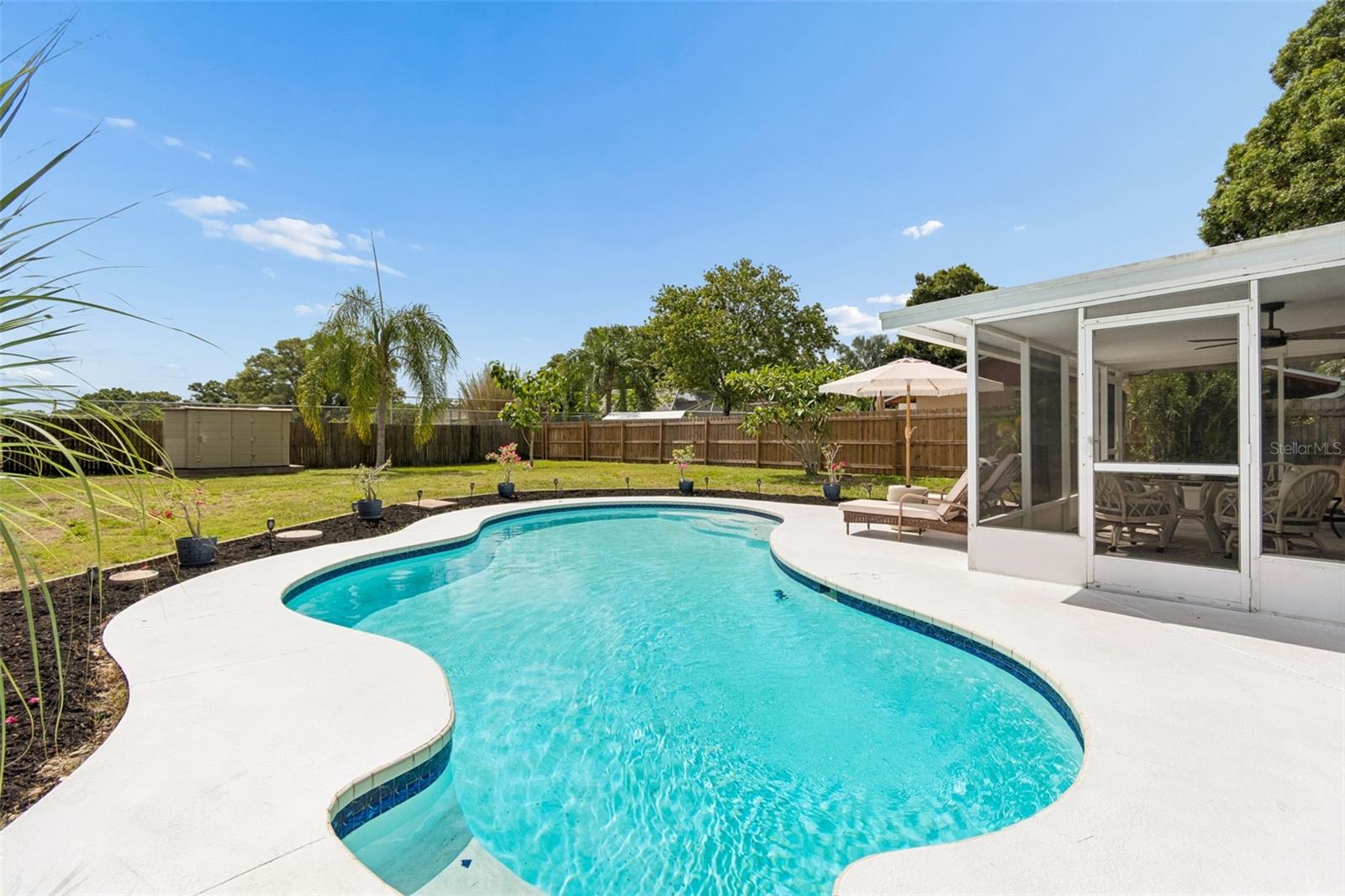 CRESTRIDGE - Residential