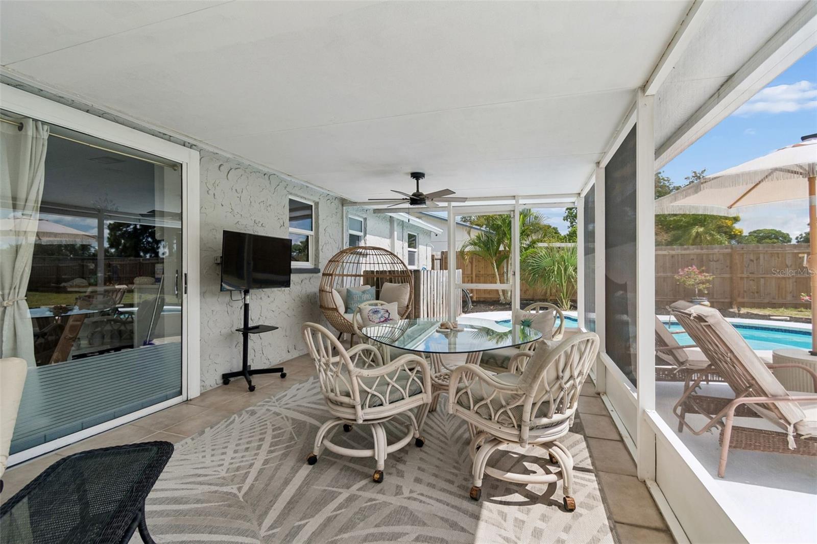 CRESTRIDGE - Residential