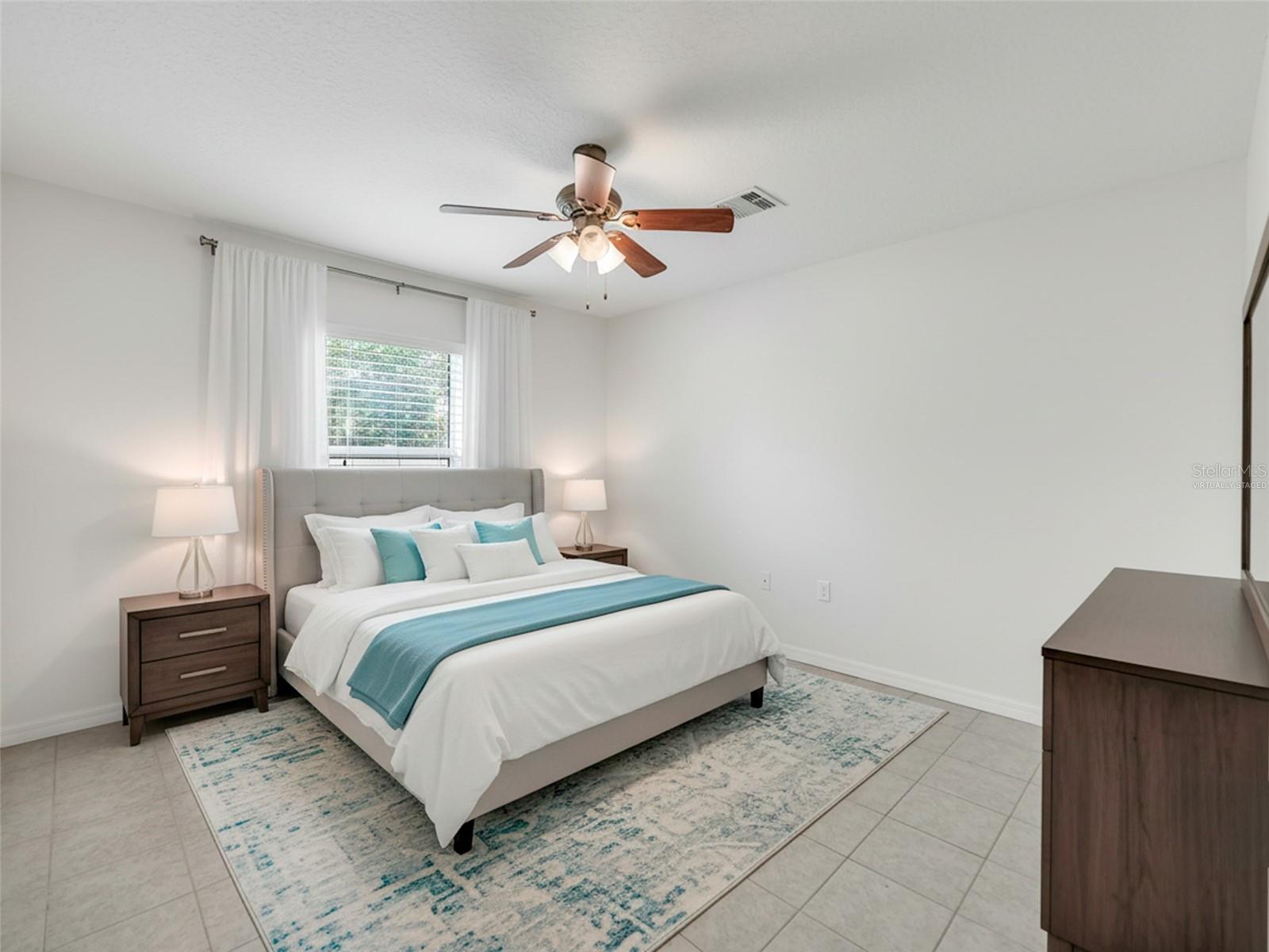 KINGSWAY DOWNS UNIT THREE - Residential