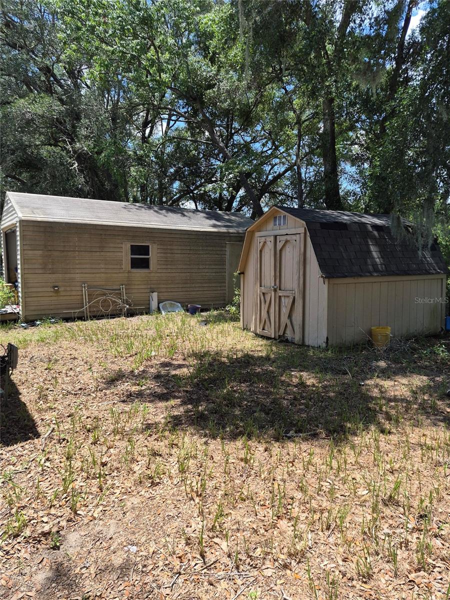 LITTLE LAKE WEIR - Residential