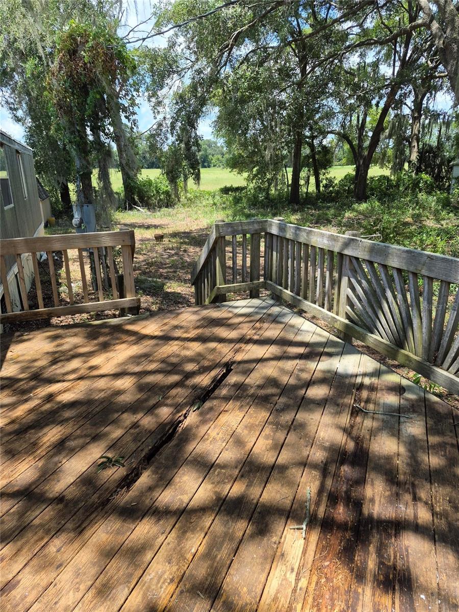 LITTLE LAKE WEIR - Residential
