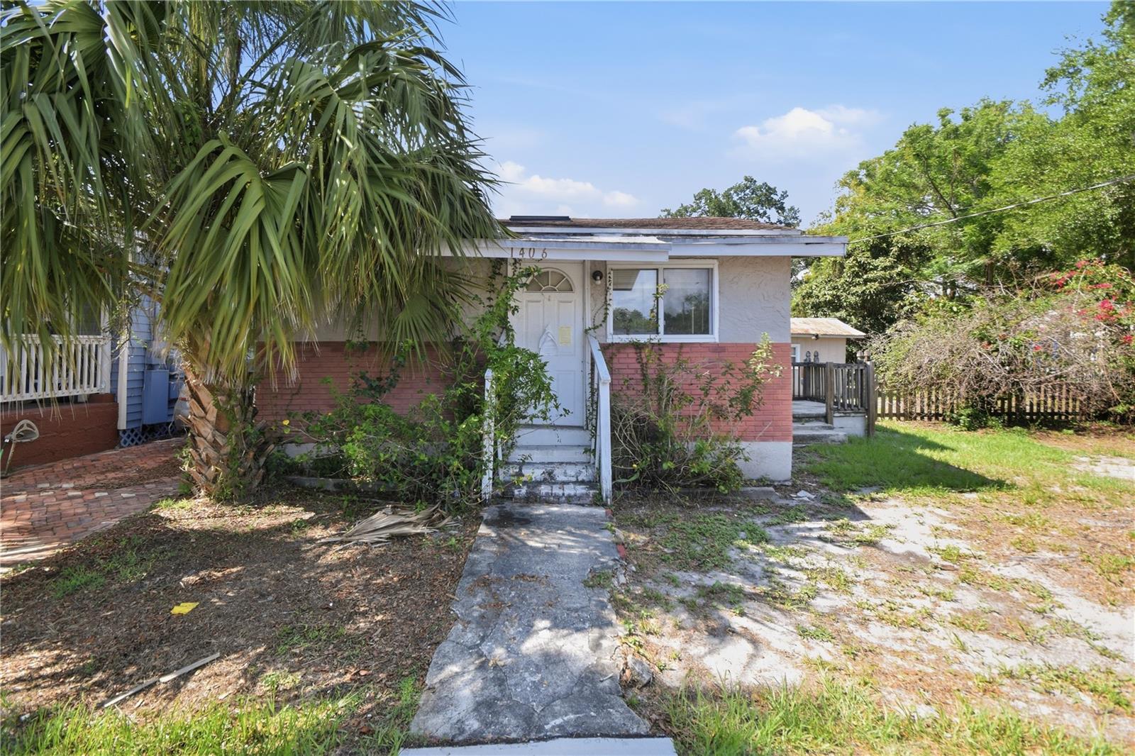 One or more photo(s) has been virtually staged. Opportunity awaits in this centrally located Tampa property with convenient access to downtown, major highways, dining, shopping, and local attractions. This home offers a functional layout and solid potential for buyers looking to renovate, update, or customize to their vision. Spacious living areas and a sizable yard provide a strong foundation for improvement and added value. Ideal for investors, renovators, or buyers seeking a project in an established neighborhood with continued growth and redevelopment nearby.