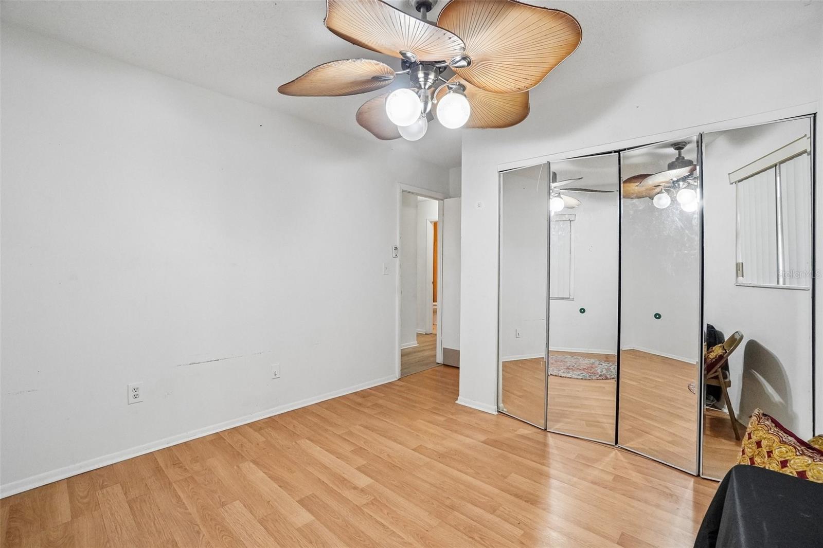 TOWNHOUSES AT BONNIE BAY CONDO - Residential