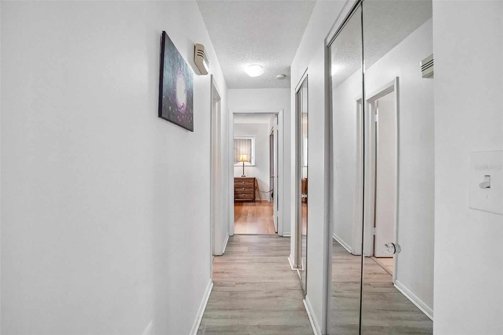 TOWNHOUSES AT BONNIE BAY CONDO - Residential