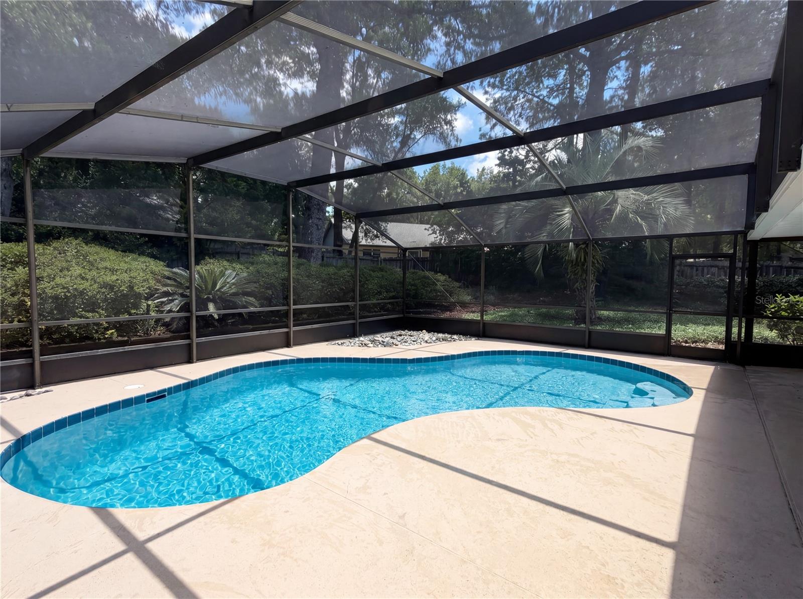 ESTATES AT BENT OAKS - Residential