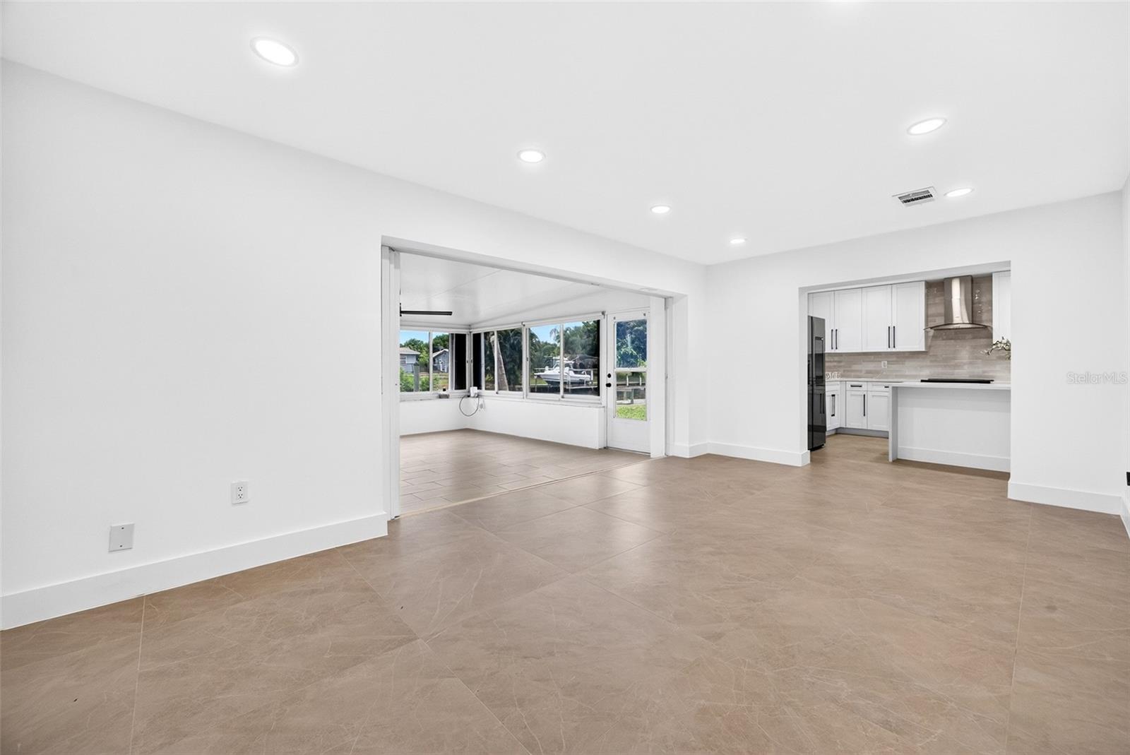 HRBR HEIGHTS - Residential