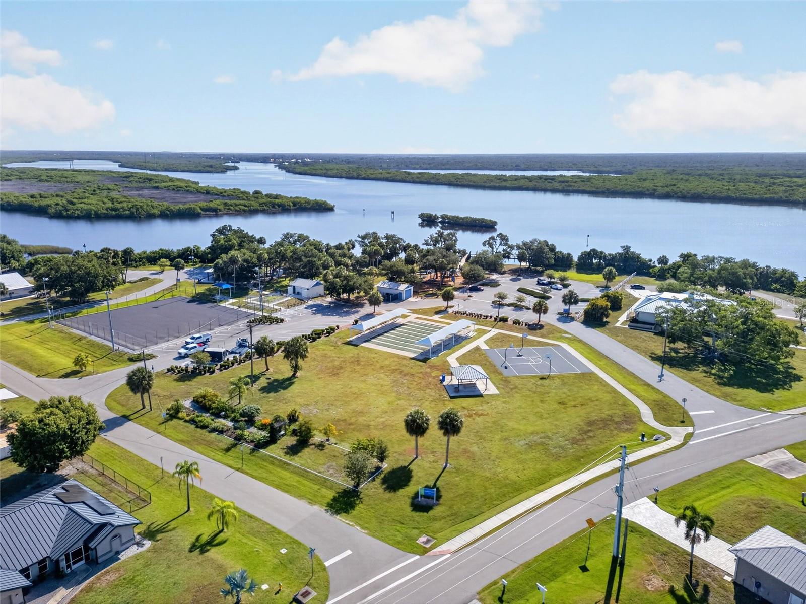 HRBR HEIGHTS - Residential