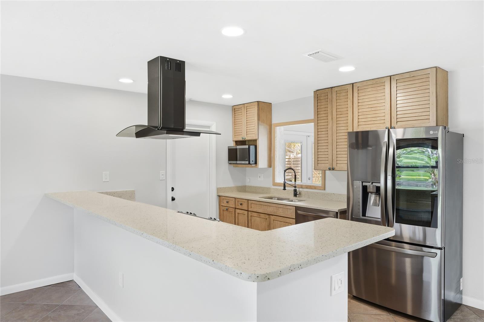 RESTFUL PINES - Residential Lease