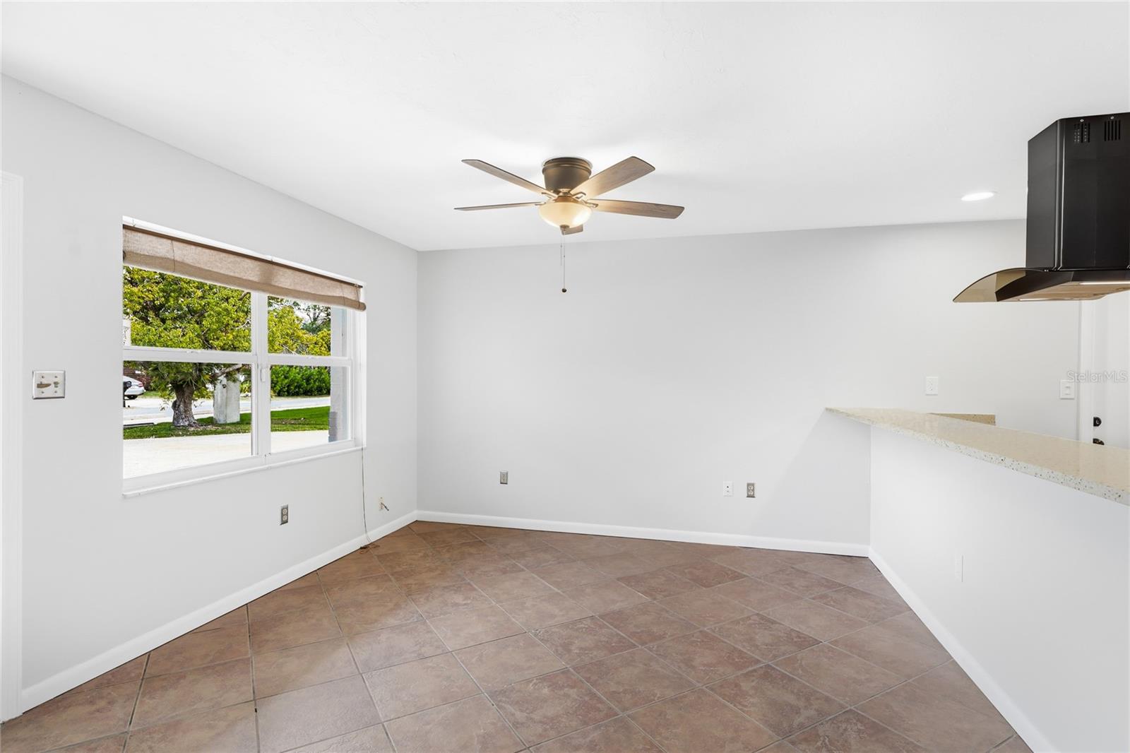 RESTFUL PINES - Residential Lease