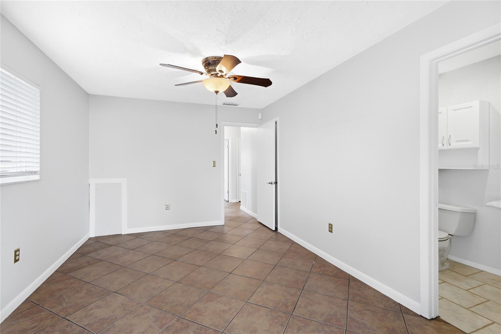 RESTFUL PINES - Residential Lease